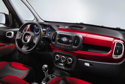 
Fiat 500 L (2013). Intrieur Image 3
 
